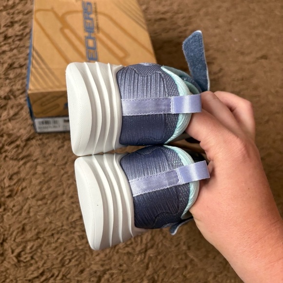 Skechers Kids' Gray Blue Aqua Sneakers NEW Sz 1 Glitter Sparkle Girls - Picture 3 of 7